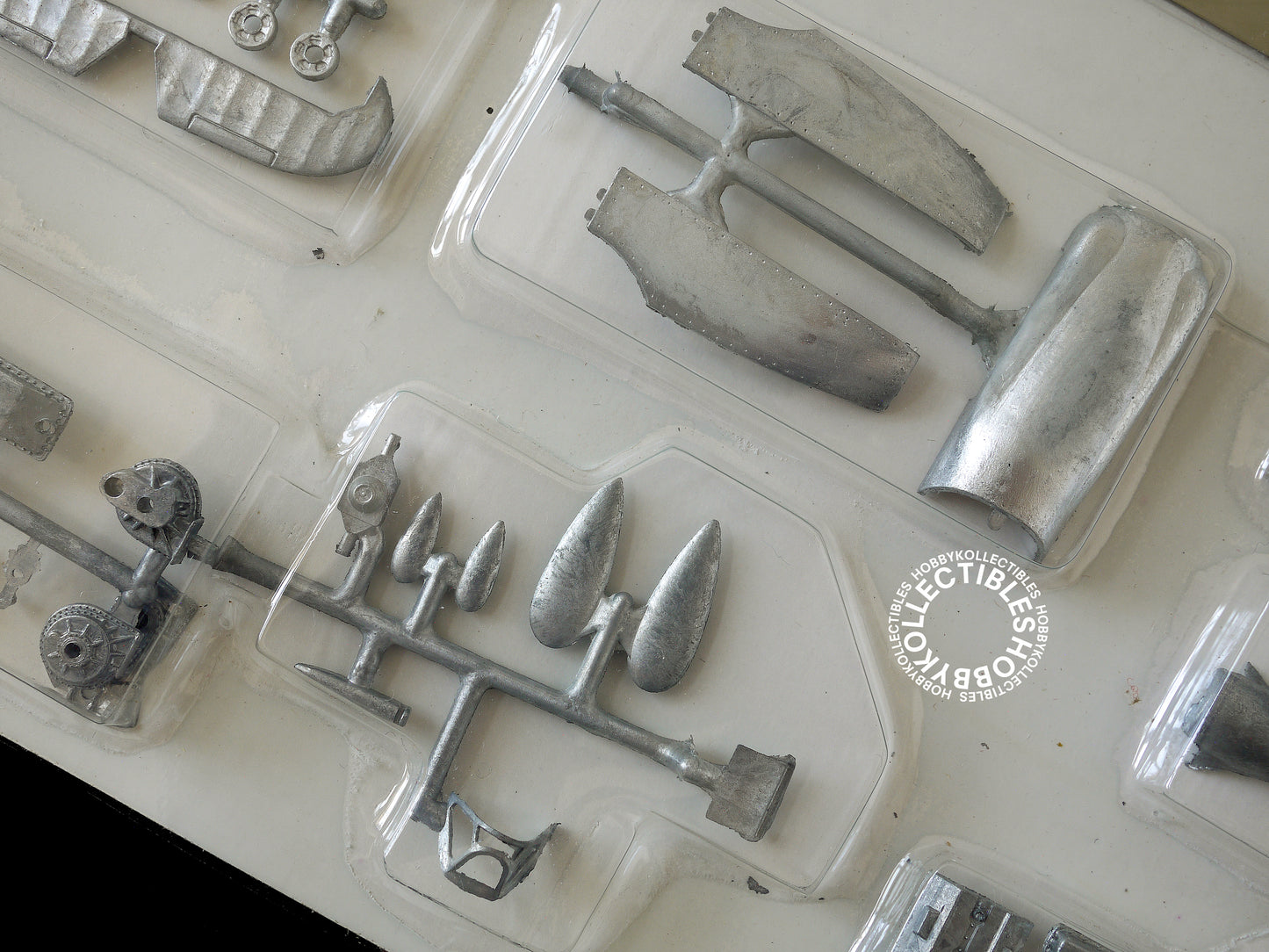 Casadio Gunze 1/48 Spitfire F.XIV E Fighter Metal Model Kit