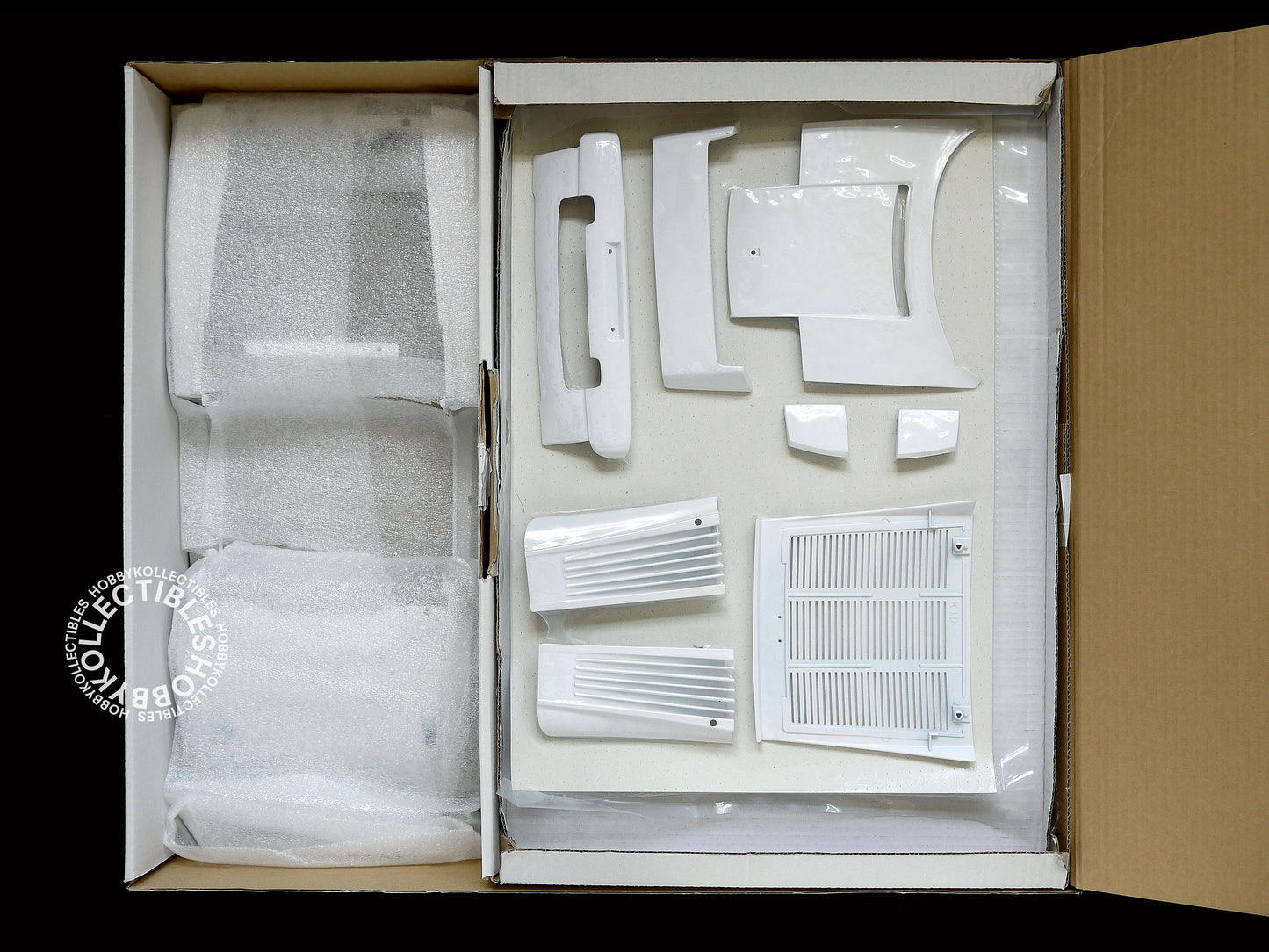 Pocher Rivarossi 1/8 Ferrari Testarossa Spider Metal Body K52 White Color Plastic Model Kit