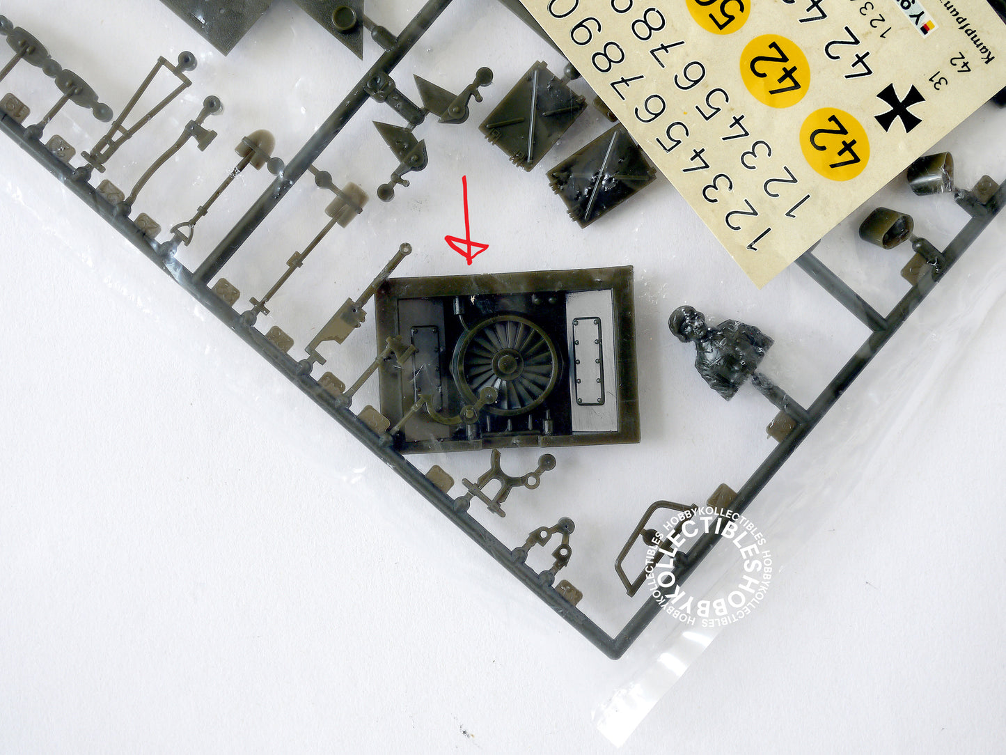 Tamiya Vintage 1/35 Motorized German Tank Leopard MT225 BONUS