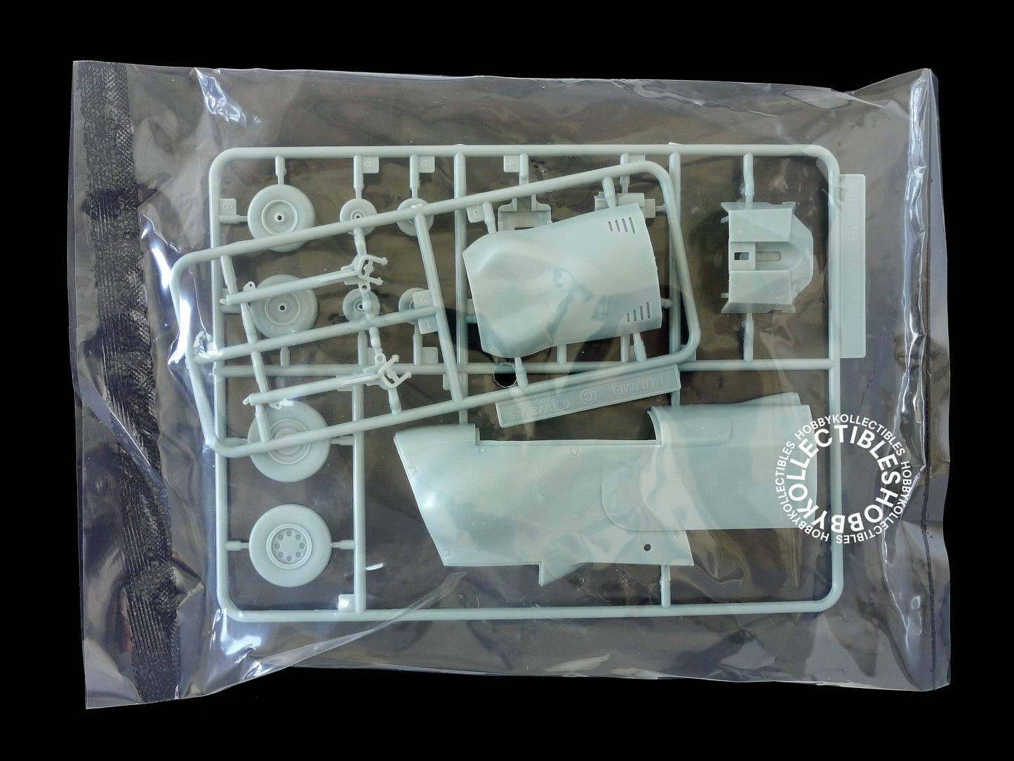 Ma.K Wave SF3D Mecha 1/20 MK-36 Hummel Model Kit