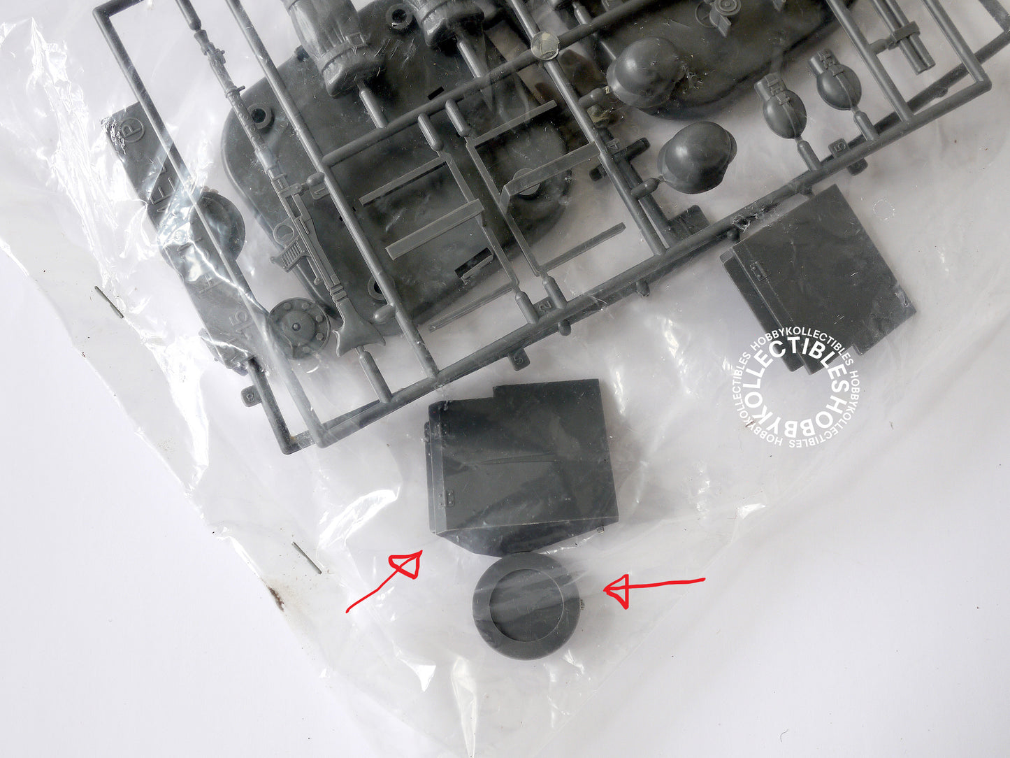 (SOLD) Bandai 1/15 Motorised German 150mm Howitzer S.P.IV Hummel Tank