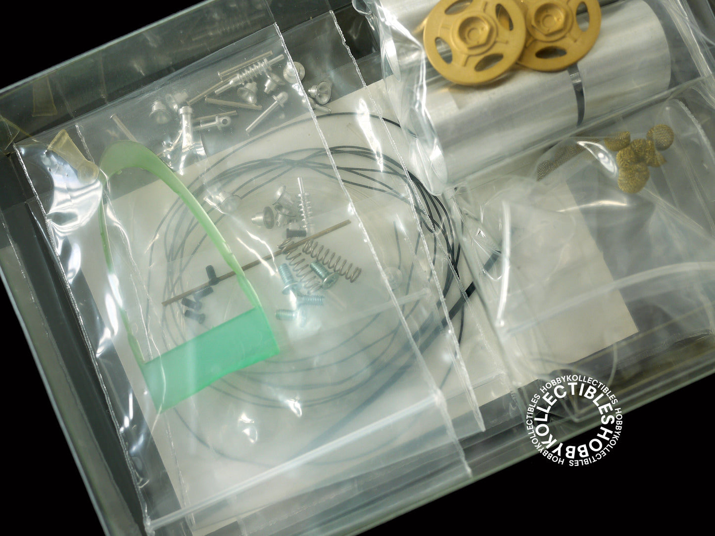 (SOLD in eBay) MFH Model Factory Hiro 1/20 Ferrari 312T4 Italian GP 2 x Body Metal Kit (MISSING 2 PARTS)