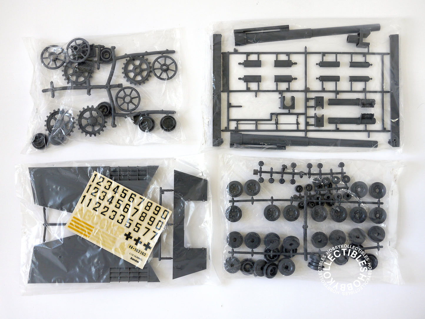 (SOLD) Bandai 1/15 Motorised German 150mm Howitzer S.P.IV Hummel Tank
