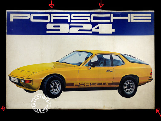 Bandai Vintage 1/16 Porsche 924 Sporty Car Model Kit Rare