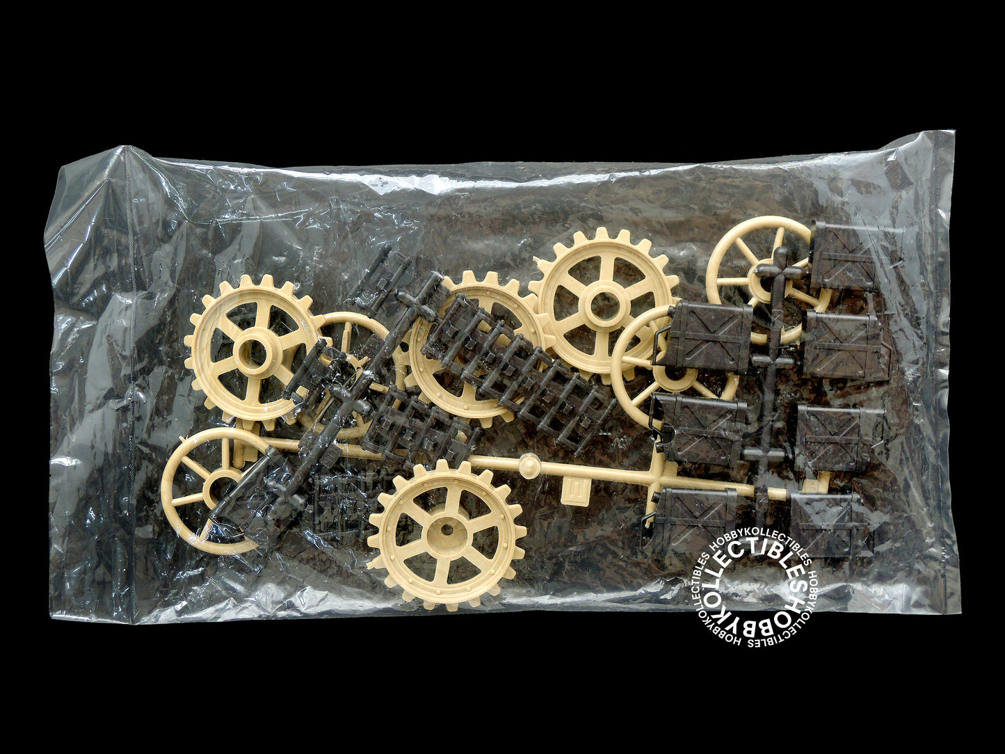 Bandai Vintage 1/15 German Tank 4 Type F2 Static/RC Tank Model Kit