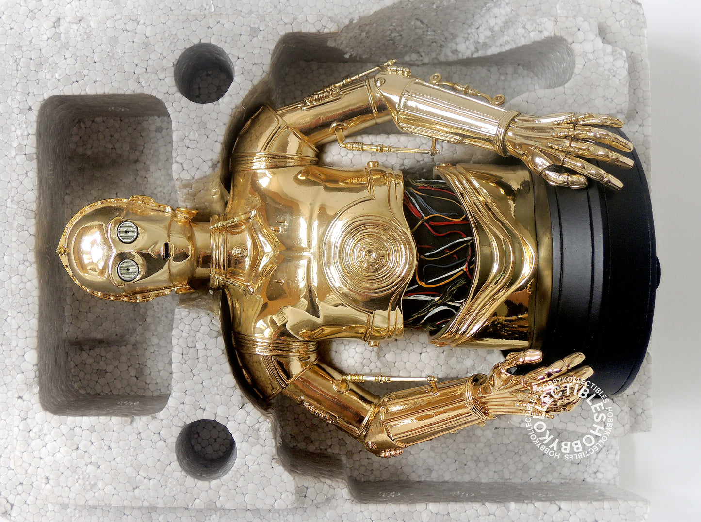 Gentle Giant Star Wars C-3PO Gold Plated Collectible Mini Bust USED