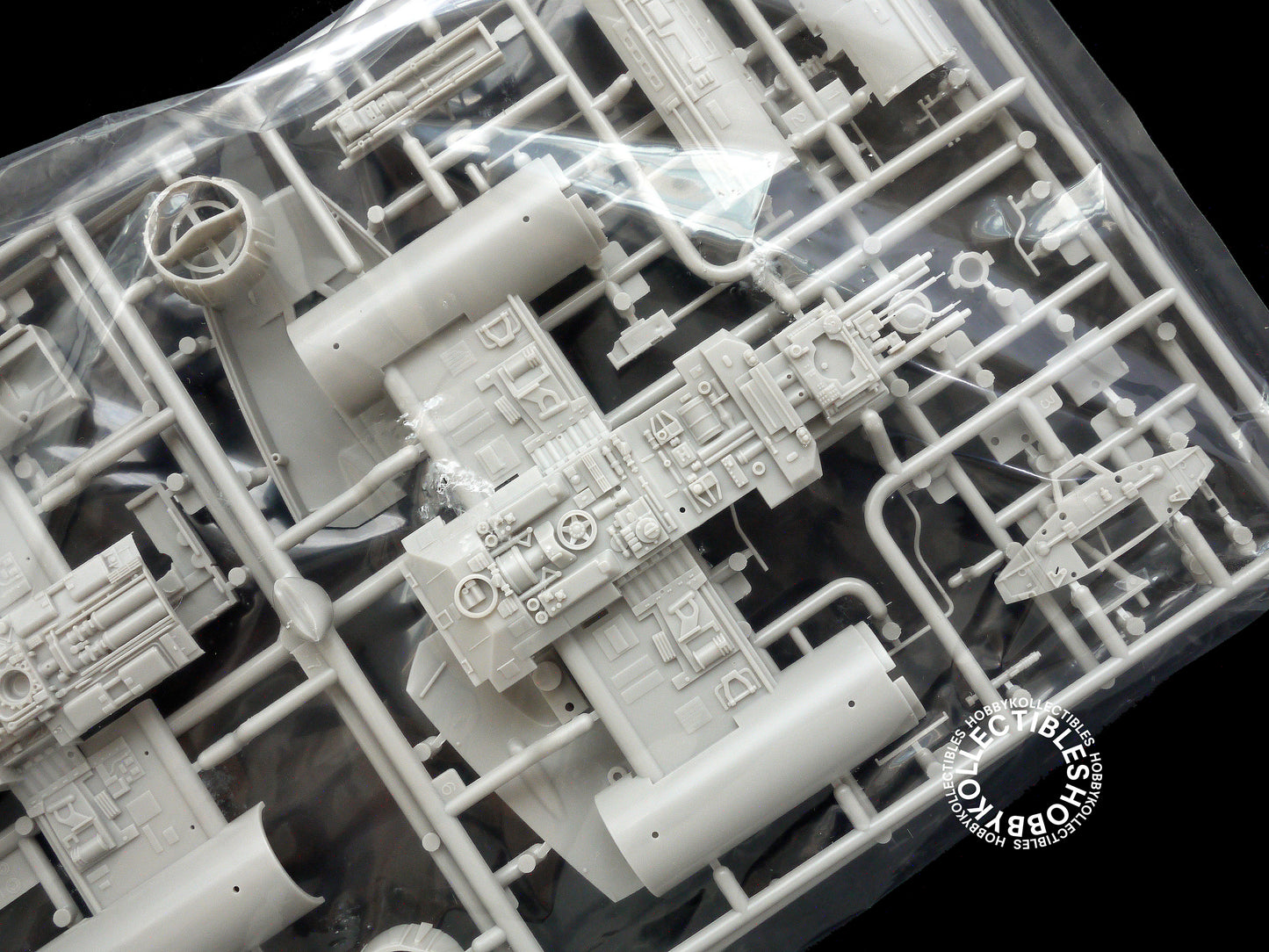 FineMolds Star Wars 1/72 Y-Wing Fighter SW-8 Model Kit