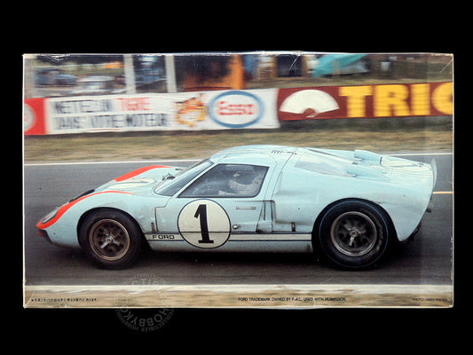 Fujimi 1/24 Ford GT40 Mark II 1966 Le Mans 24 Hour Race #1 Box Damaged