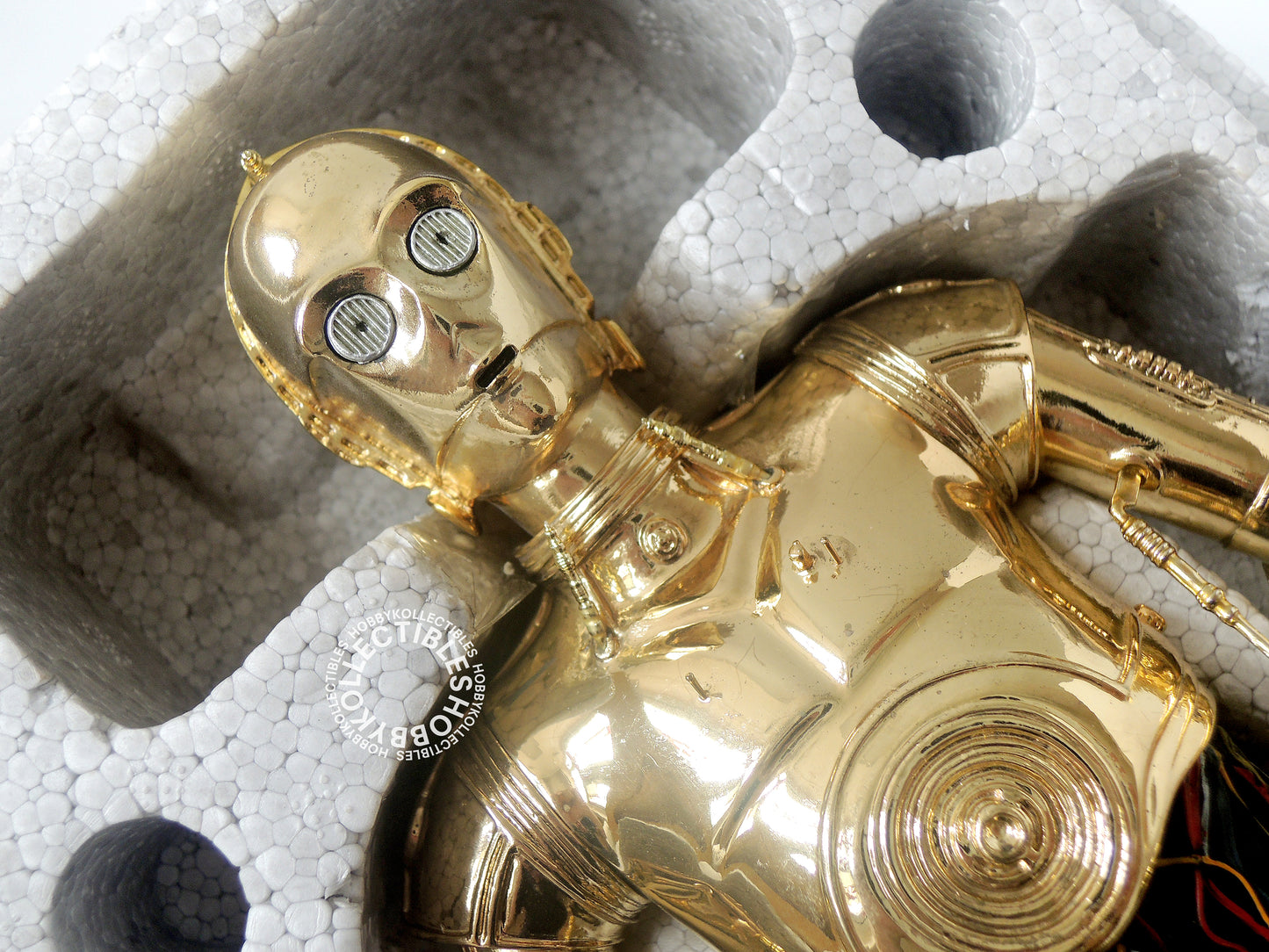 Gentle Giant Star Wars C-3PO Gold Plated Collectible Mini Bust USED