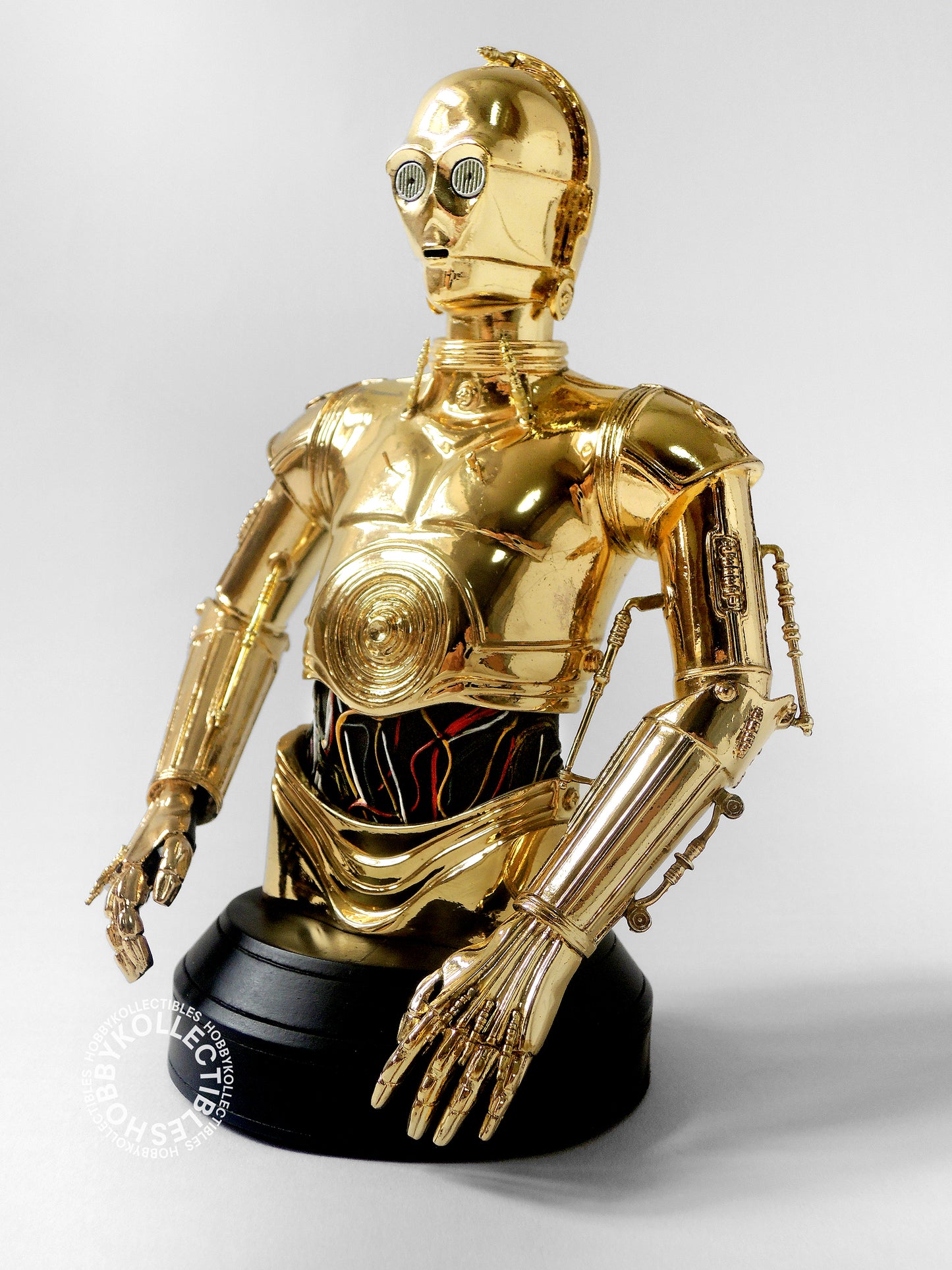 Gentle Giant Star Wars C-3PO Gold Plated Collectible Mini Bust USED