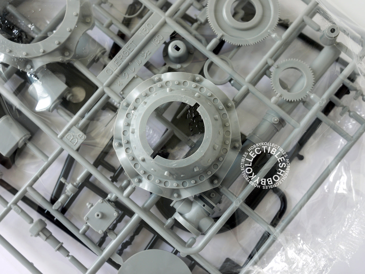 Hasegawa 1/8 Rotary Engine 130HP Clerget 9B Model Kit