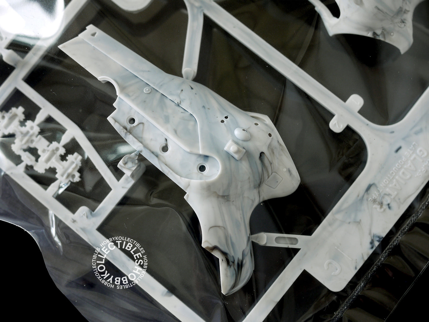 Kaiyodo Ma.K 1/35 Marble Q Mecha Gladiator Limited Edition Model Kit