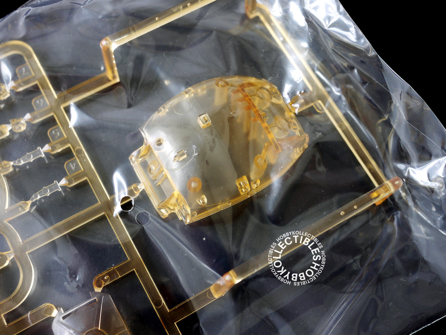 Kaiyodo Ma.K Mecha 1/35 Kuster Clear Limited Edition Model Kit