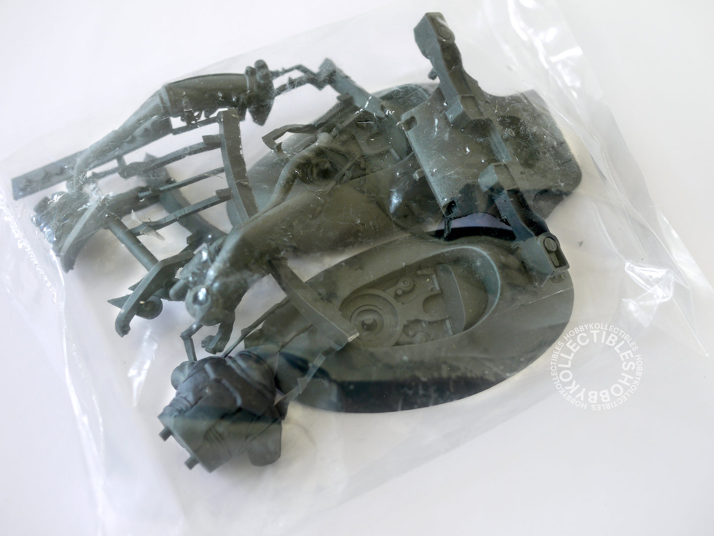 Ma.K Love Love Garden MK44 1/20 "Queens "B" Knight" Resin+Plastic Kit