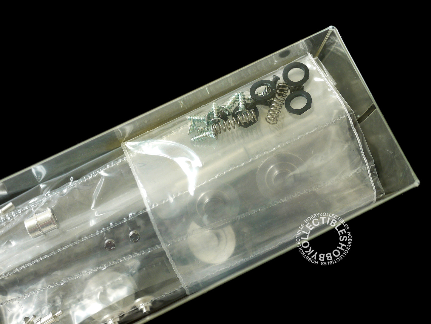 MFH 1/20 F1 Ferrari 126C4 Italy GP Metal Model Kit