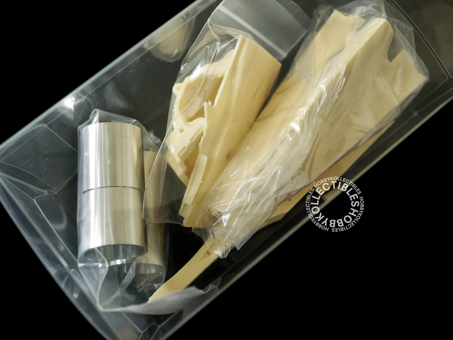 MFH 1/20 Ferrari 150° Italia F1 Engineless/Proportion Model Kit K310