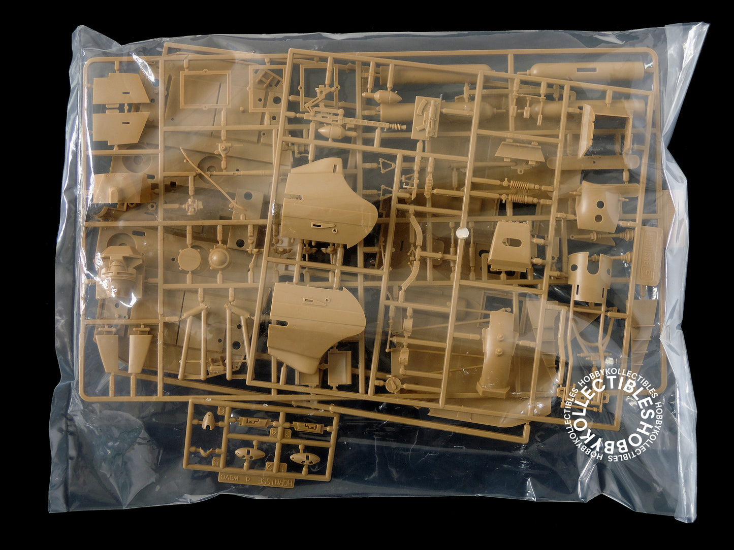 Ma.K Wave SF3D 1/20 Mecha Hornisse 3Q Model Kit