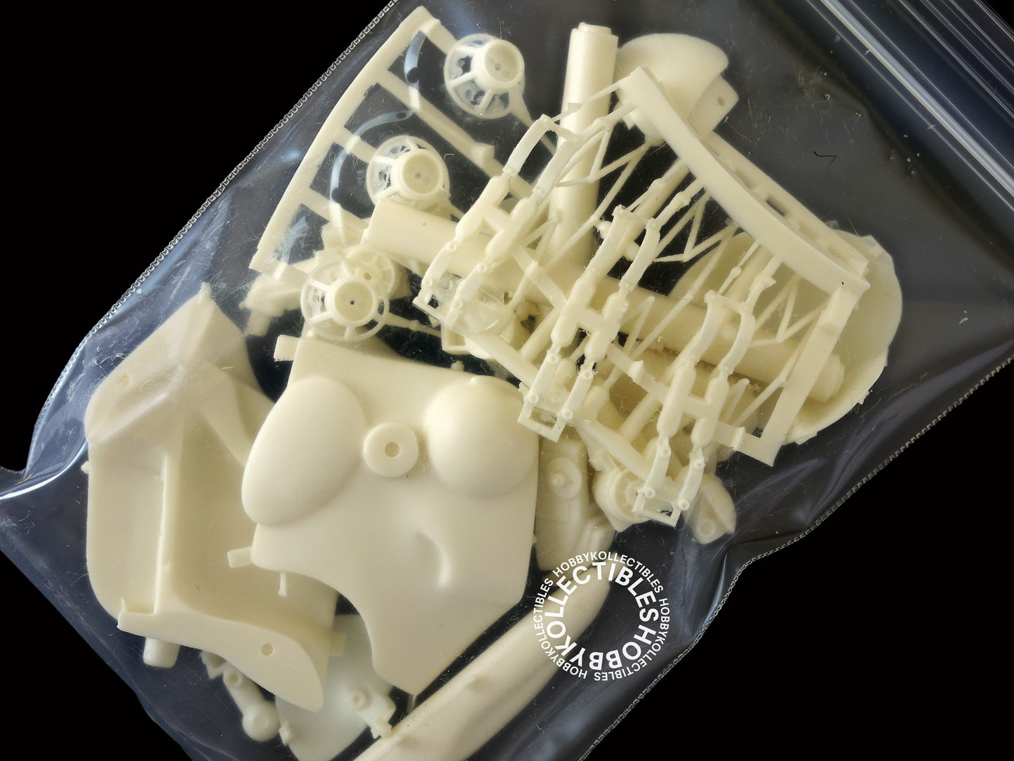 Ma.K Rainbow Egg SF3D 1/20 Grober Hund Altair Resin Model Kit