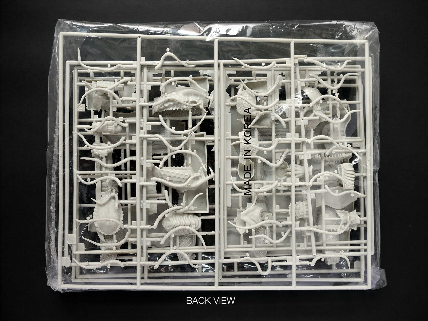 Tsukuda Hobby 1/9 Predator Plastic Model Kit Halcyon Rebox