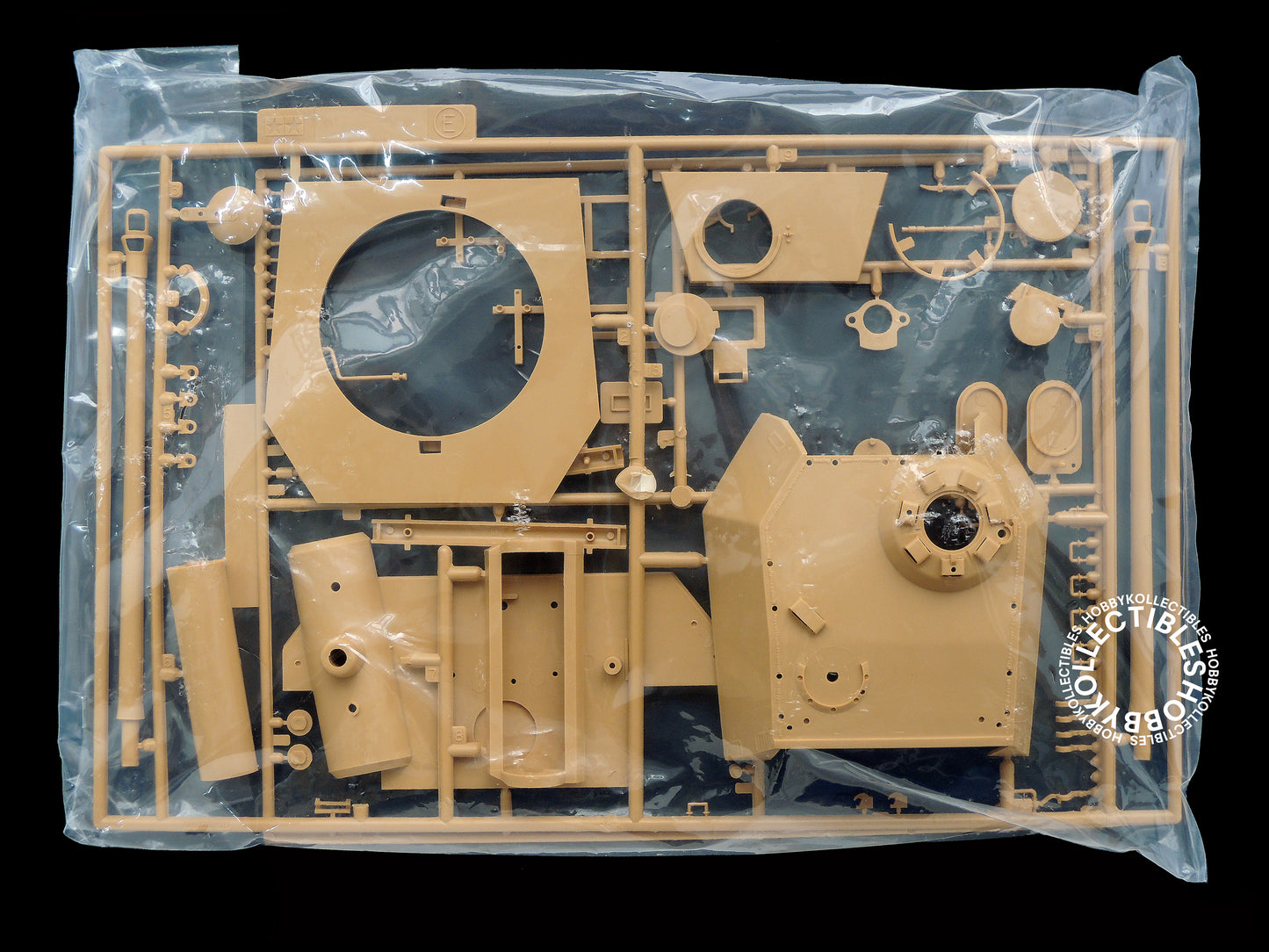 Tamiya 1/25 Vintage RC German tank Panther A #56602 Model Kit