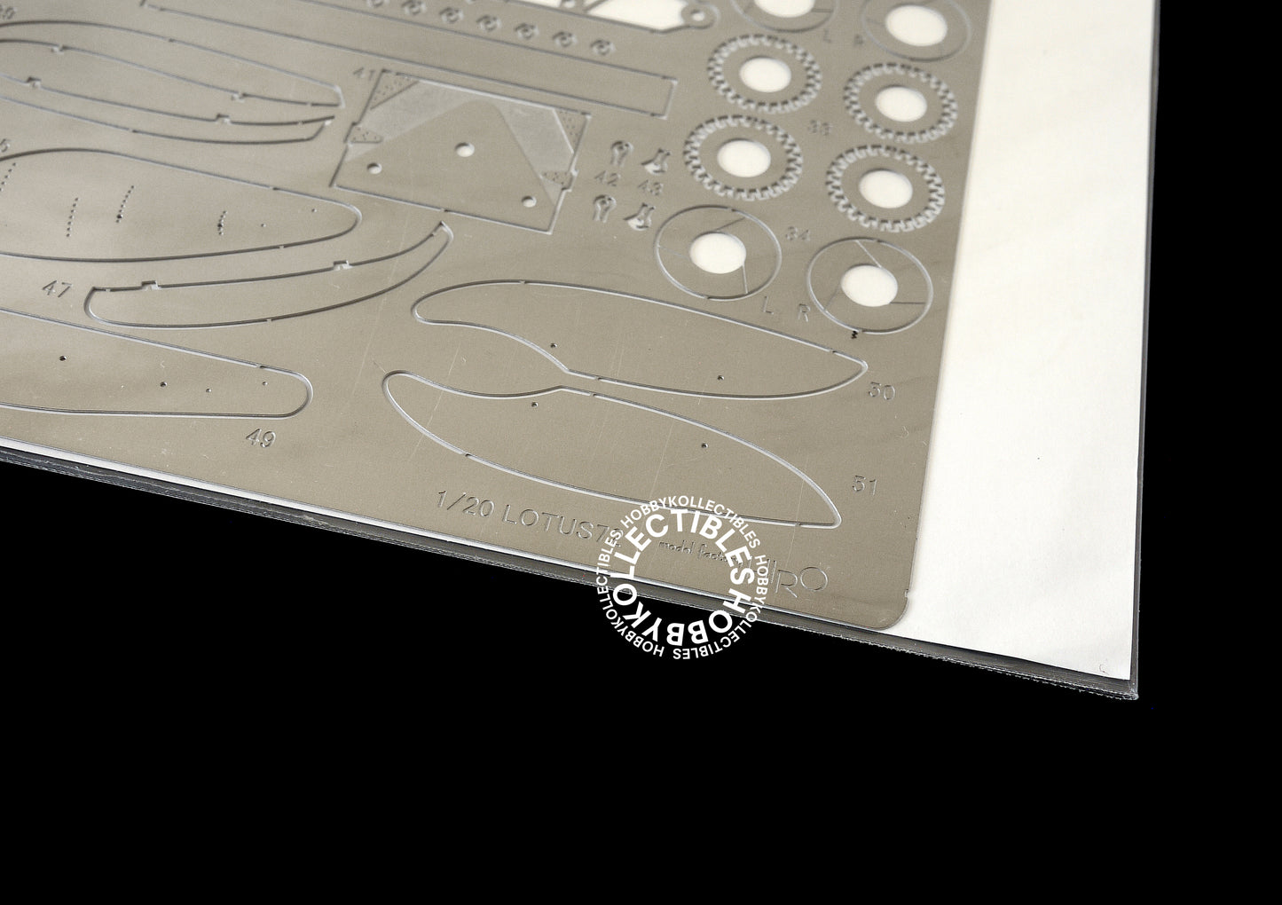 Studio 27 1/20 Lotus 72E F1 Racing Car Metal Model Kit MFH