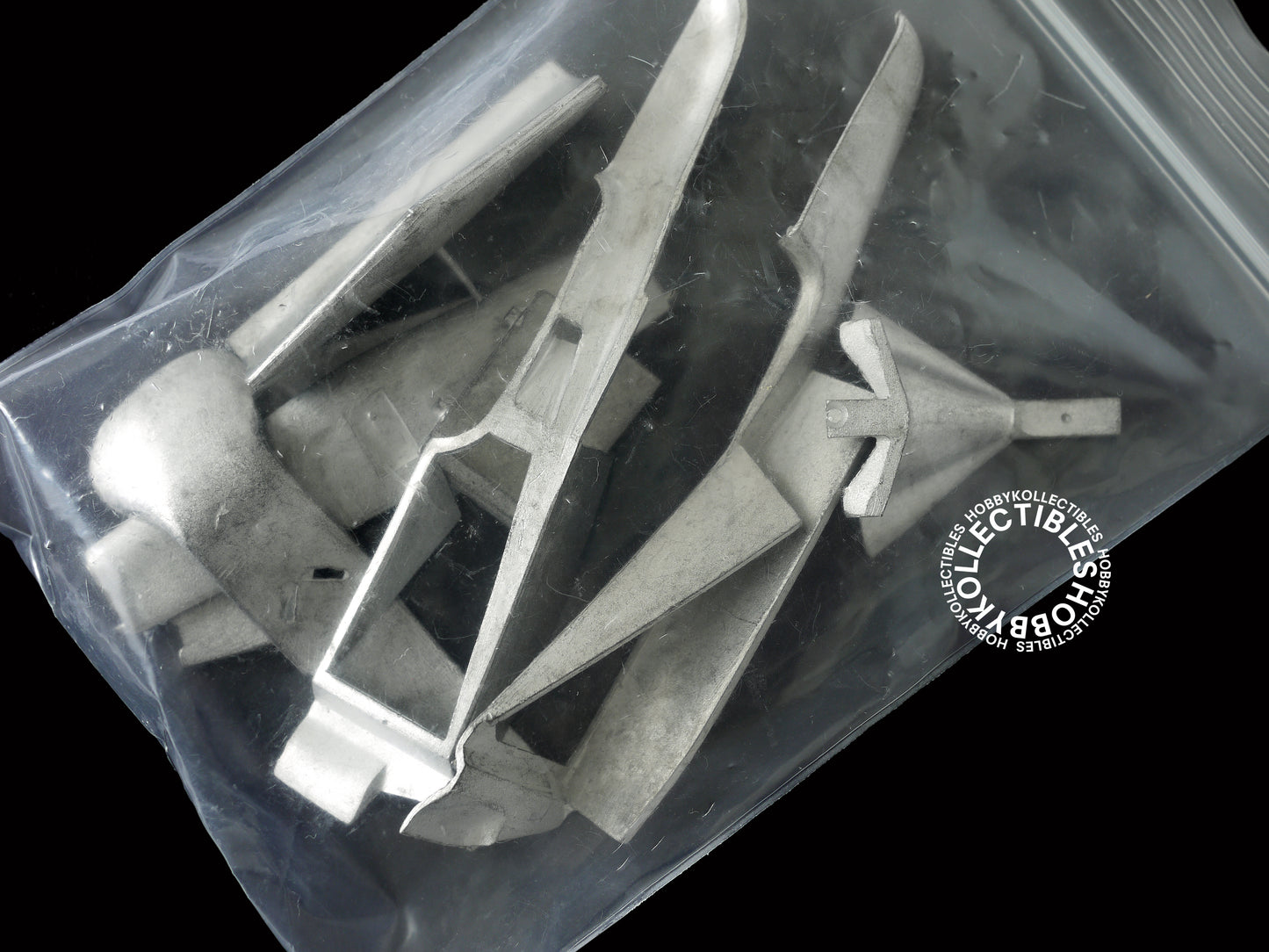 (SOLD in eBay) MFH Model Factory Hiro 1/20 Ferrari 312T4 Italian GP 2 x Body Metal Kit (MISSING 2 PARTS)