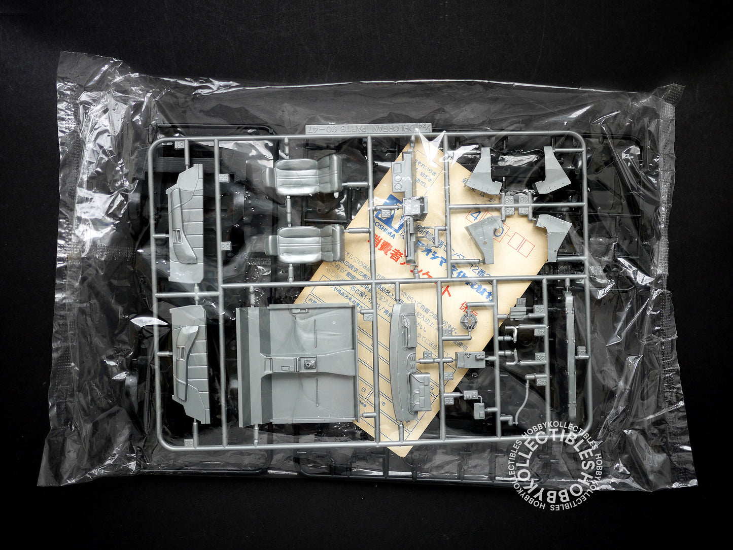 Aoshima 1/24 Back to the Future Car Part III Type Doc Brown’s DeLorean Plastic Model Kit