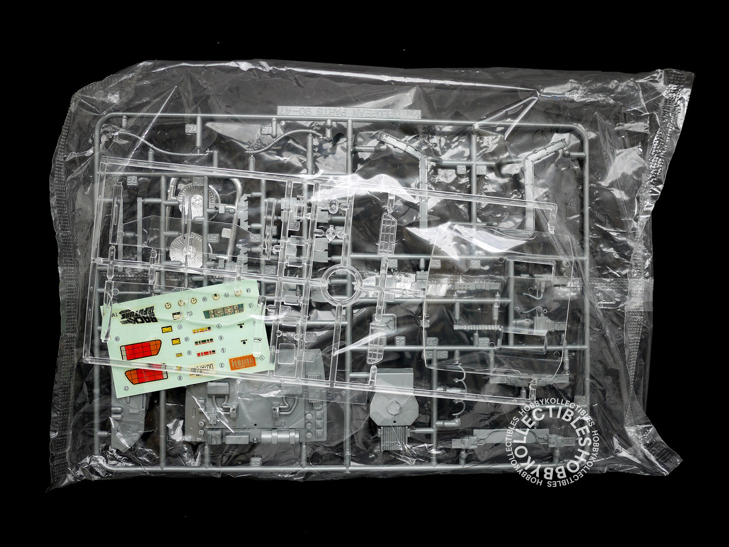 Aoshima 1/24 Back to the Future Car Part II Type Doc Brown’s DeLorean Plastic Model Kit