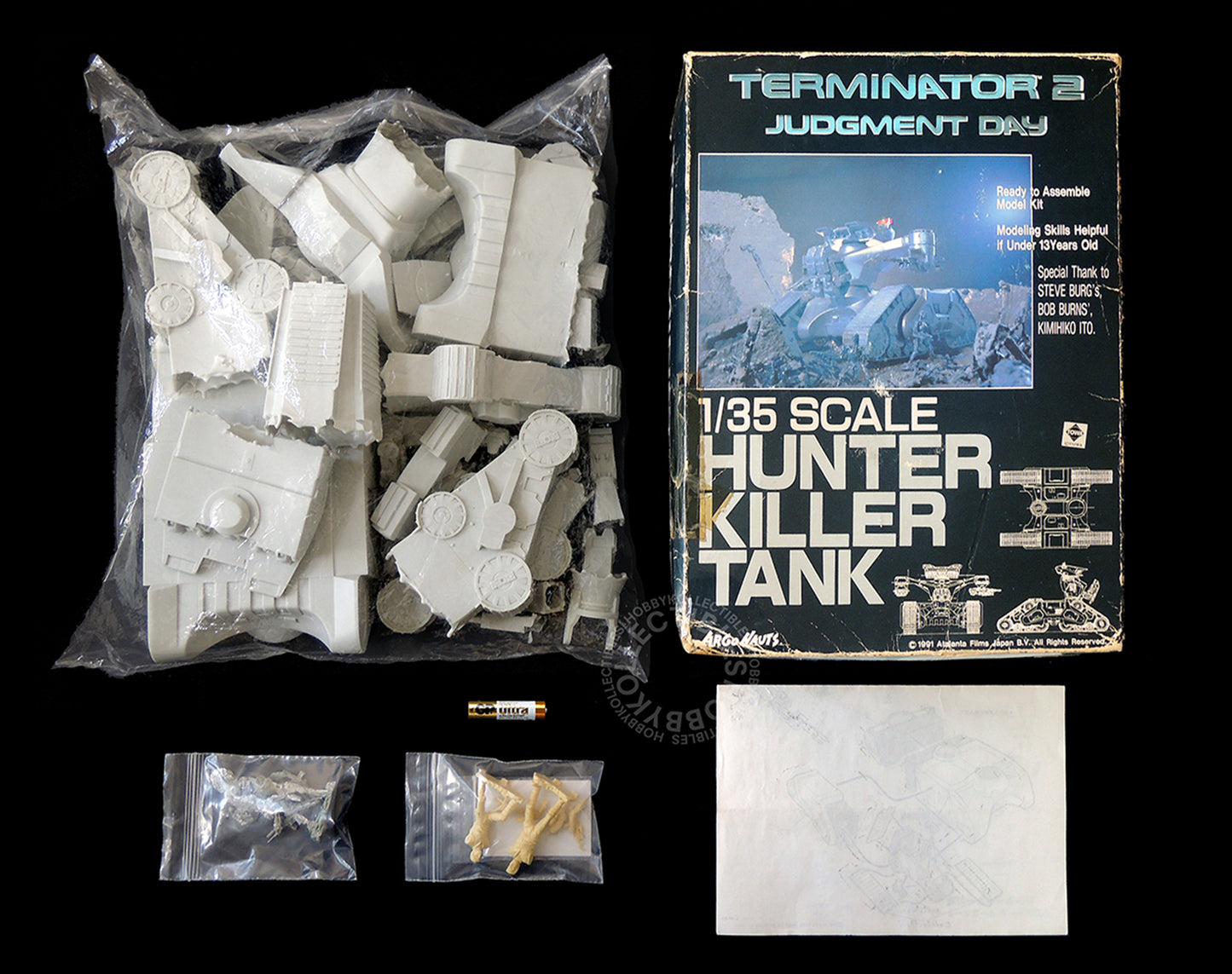 ArgoNauts 1/35 Terminator Hunter Killer Tank Vinyl Model Kit(INCOMPLETE - MISSING PARTS)