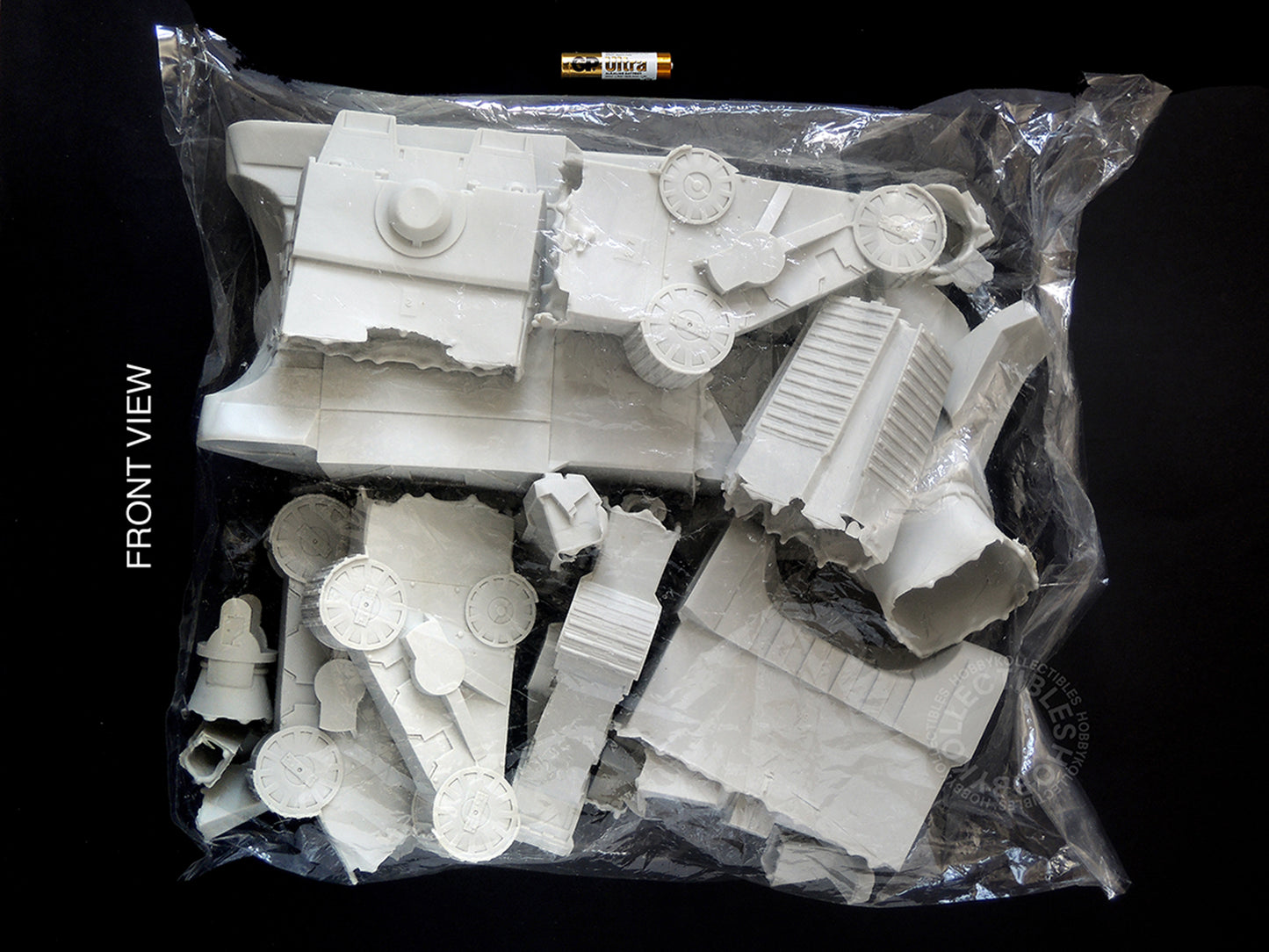 ArgoNauts 1/35 Terminator Hunter Killer Tank Vinyl Model Kit(INCOMPLETE - MISSING PARTS)