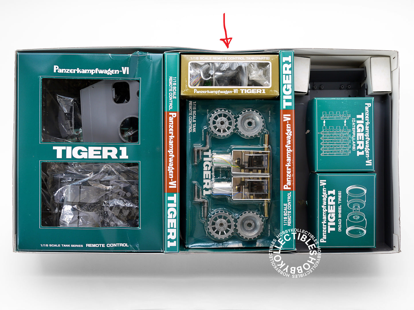 Bandai 1/15 Motorised German Tiger I Tank Remote Control Model KIt