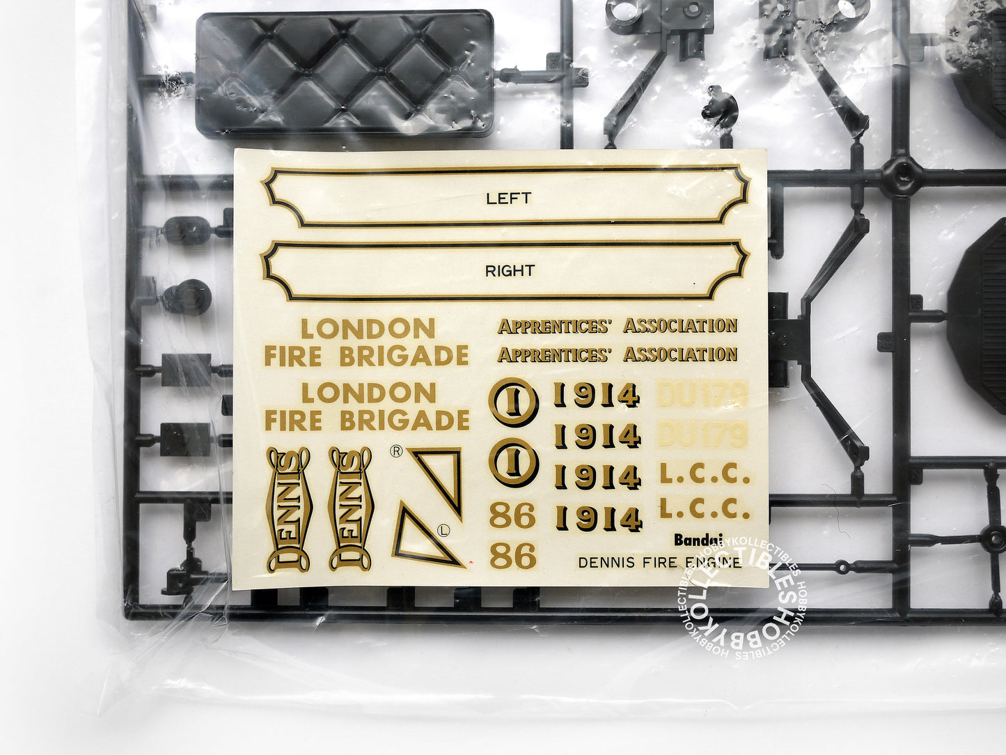 Bandai Vintage 1/16 Dennis Motor Fire-Engine Classic Model Kit