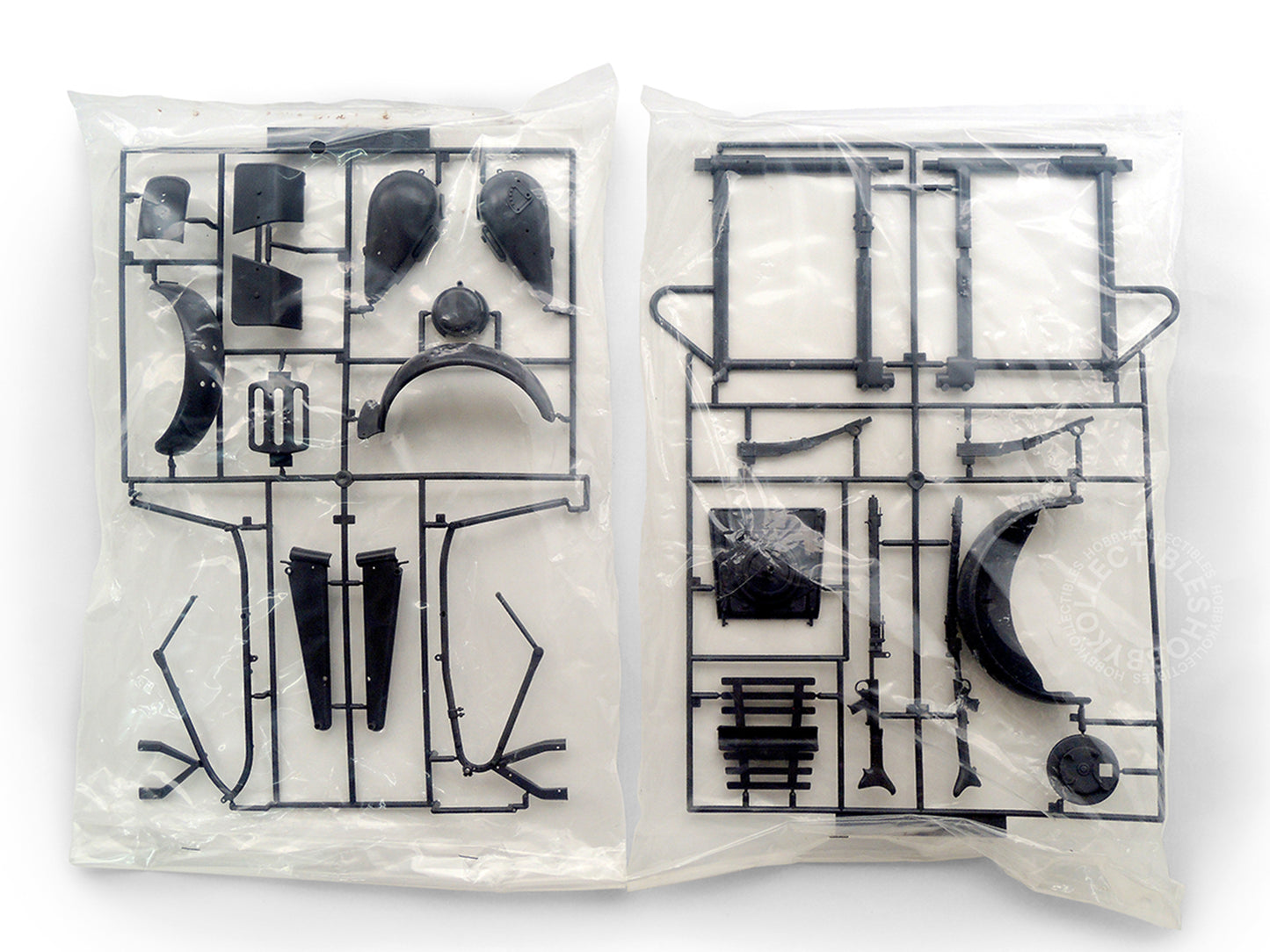 Bandai Vintage 1/8 German Army BMW R75 Motorcycle Model Kit