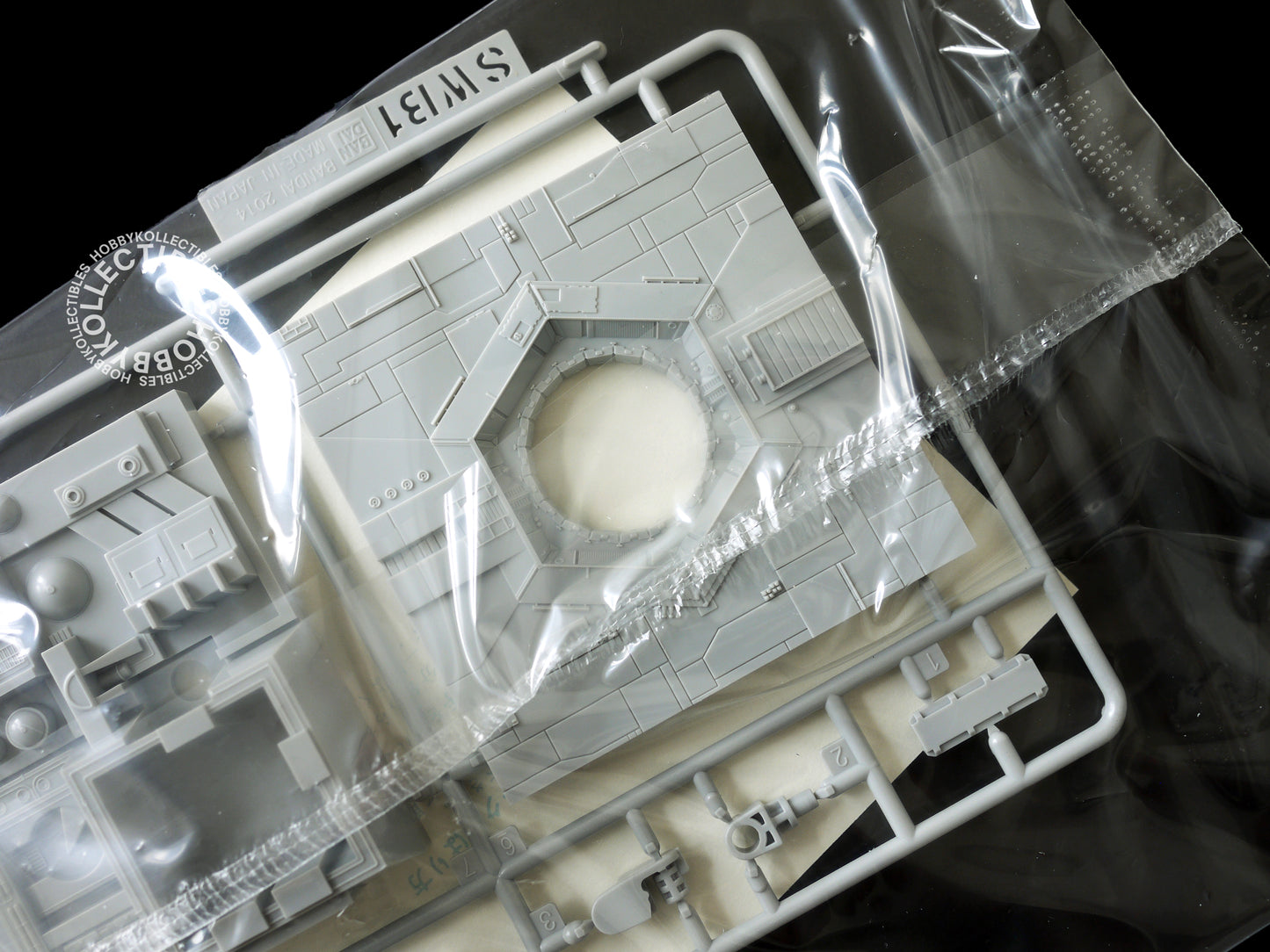 Bandai Star Wars 1/72 X-Wing StarFighter T-65 Space Fighter Model Kit