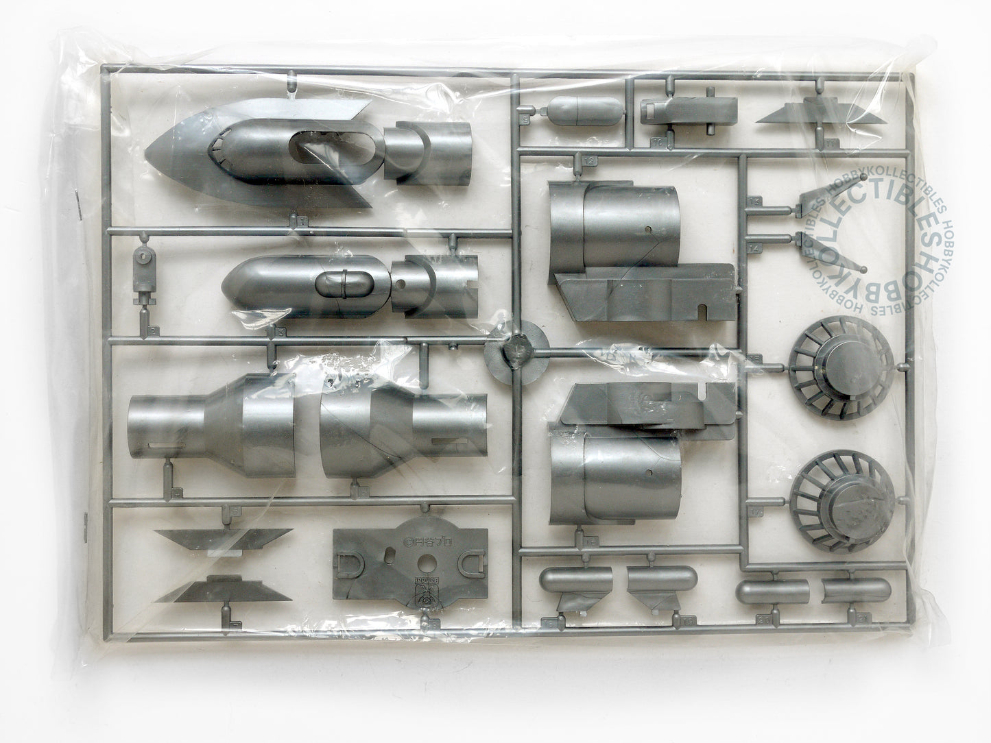 Bandai Ultraman Taro ZAT Andromeda Vintage Plastic Model Kit