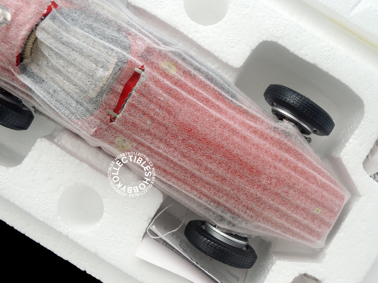 CMC 1/18 Ferrai 500 F2 M-056 Diecast Model Car (Minor Issue)