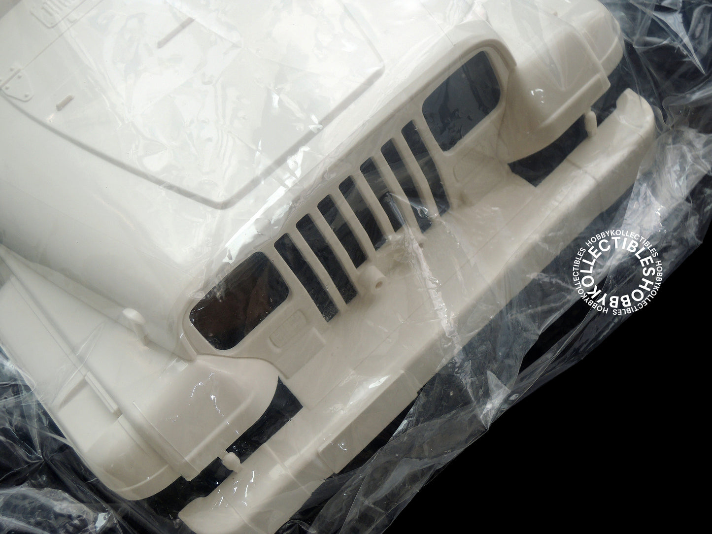 Tamiya Vintage 1/10 RC Jeep Wrangler #58141 Model Kit