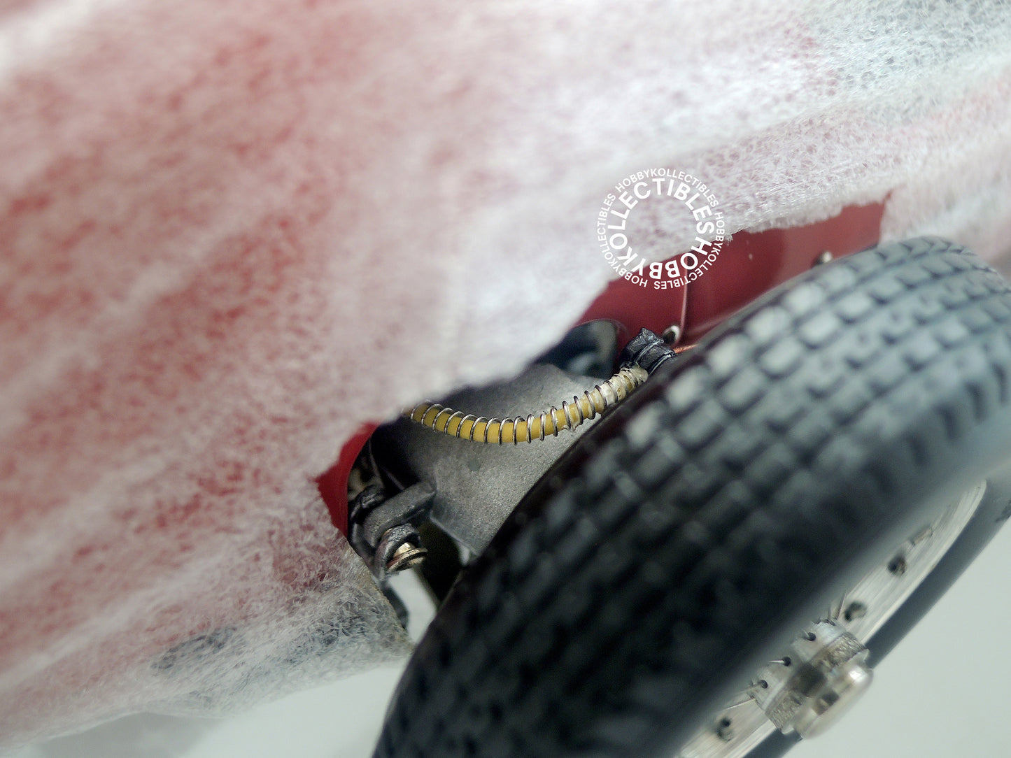 CMC 1/18 Ferrai 500 F2 M-056 Diecast Model Car (Minor Issue)