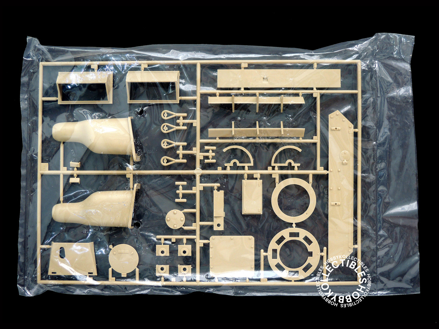 Bandai Vintage 1/15 German Assault Gun4 Static/RC Tank Model Kit