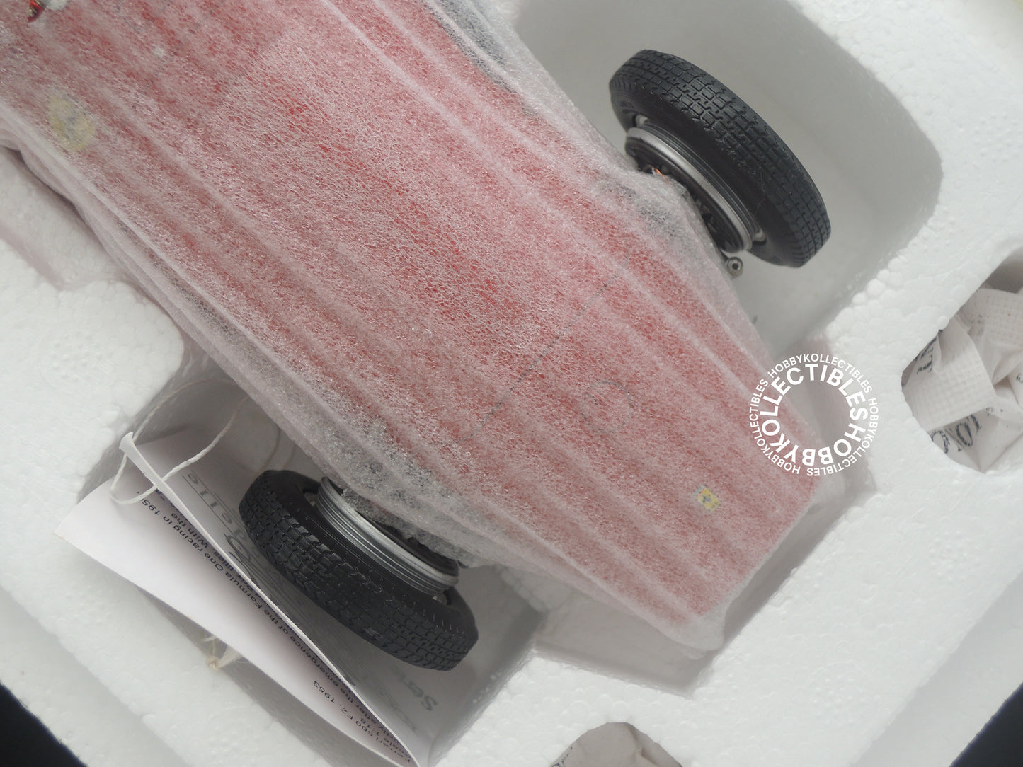 CMC 1/18 Ferrai 500 F2 M-056 Diecast Model Car (Minor Issue)