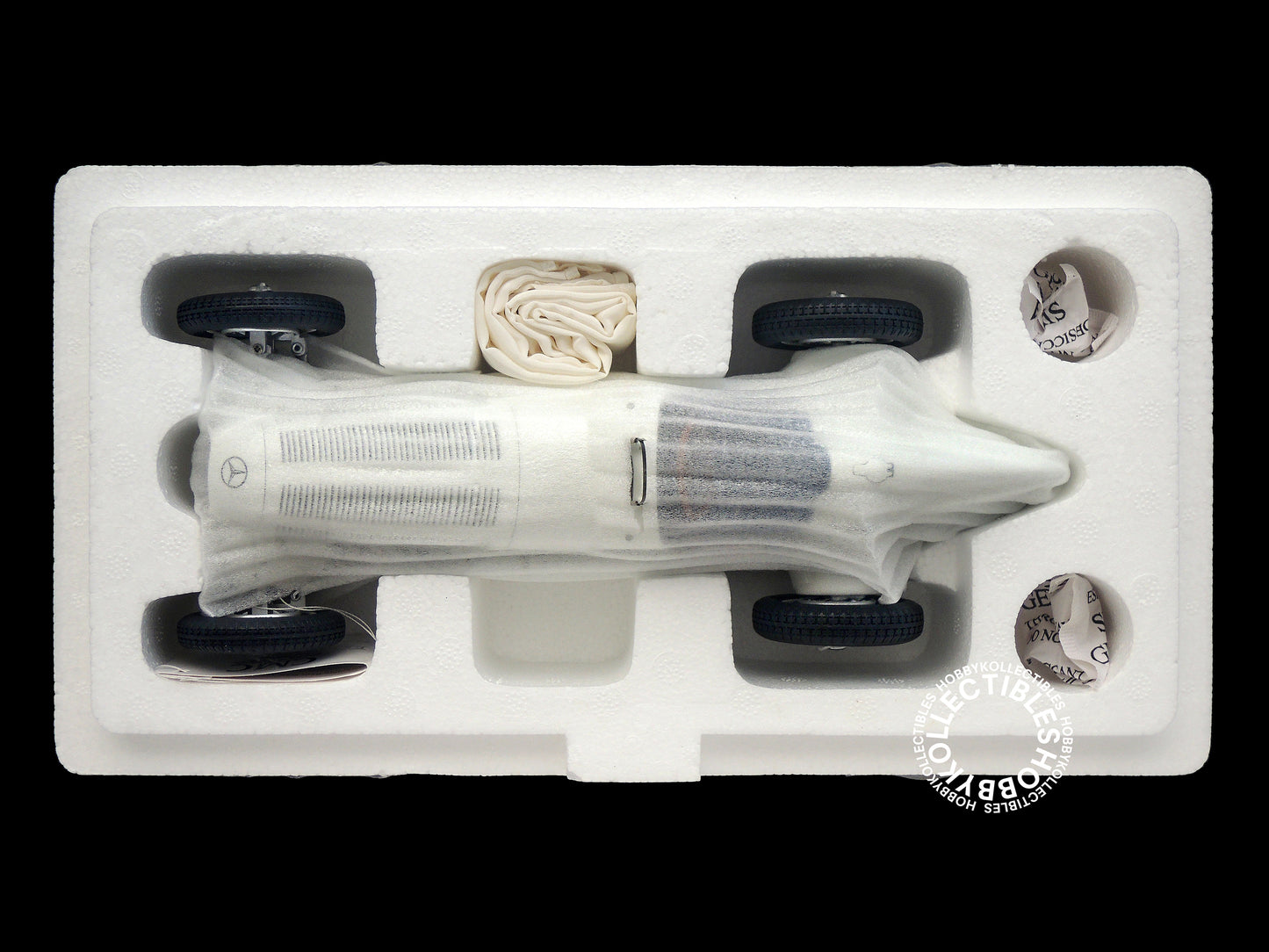 CMC 1/18 Mercedes-Benz W25 M-065 Limited Ed. Diecast Model Car
