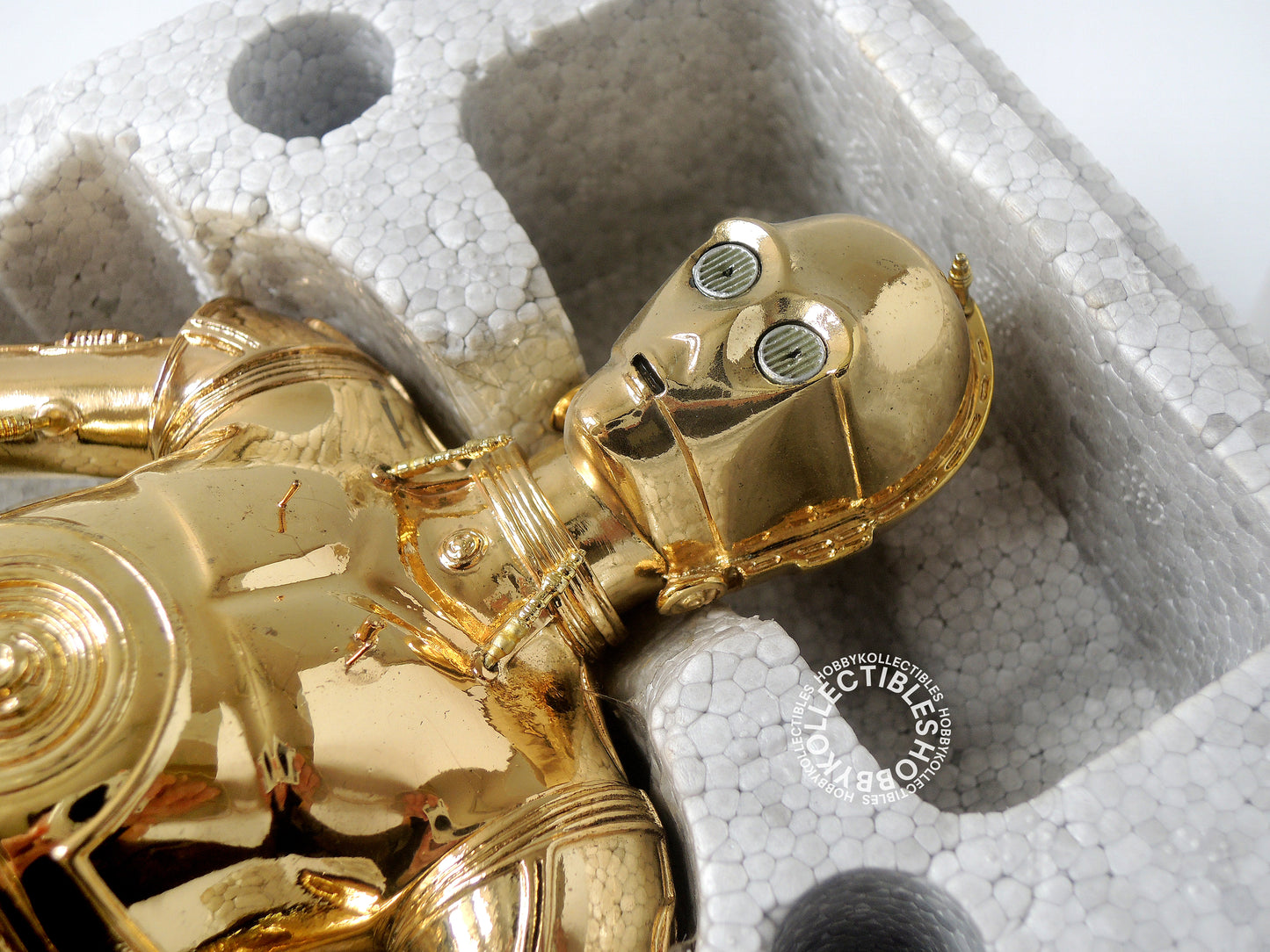 Gentle Giant Star Wars C-3PO Gold Plated Collectible Mini Bust USED