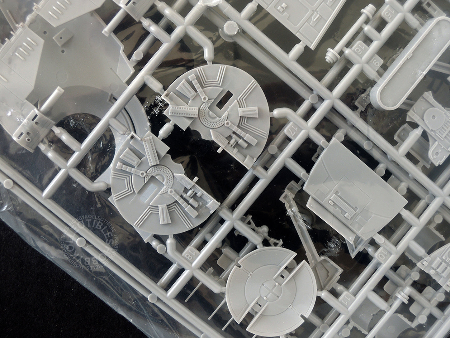 FineMolds Star Wars 1/144 Slave I Boba Fett's V. Model Kit