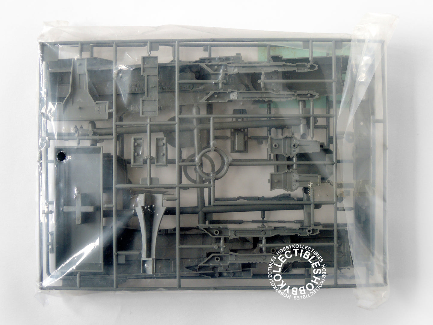 Halcyon Movie Classics Vintage Alien 3 1/2400 Sulaco Model Kit