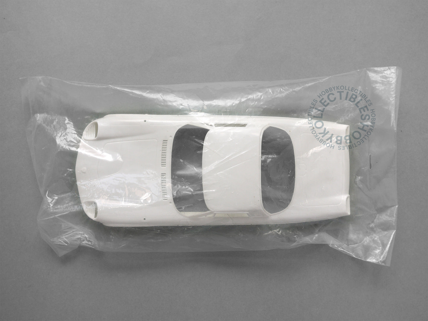 Hasegawa 1/24 Ultraman MAT-Vehicle 1 Super Weapon Model Kit