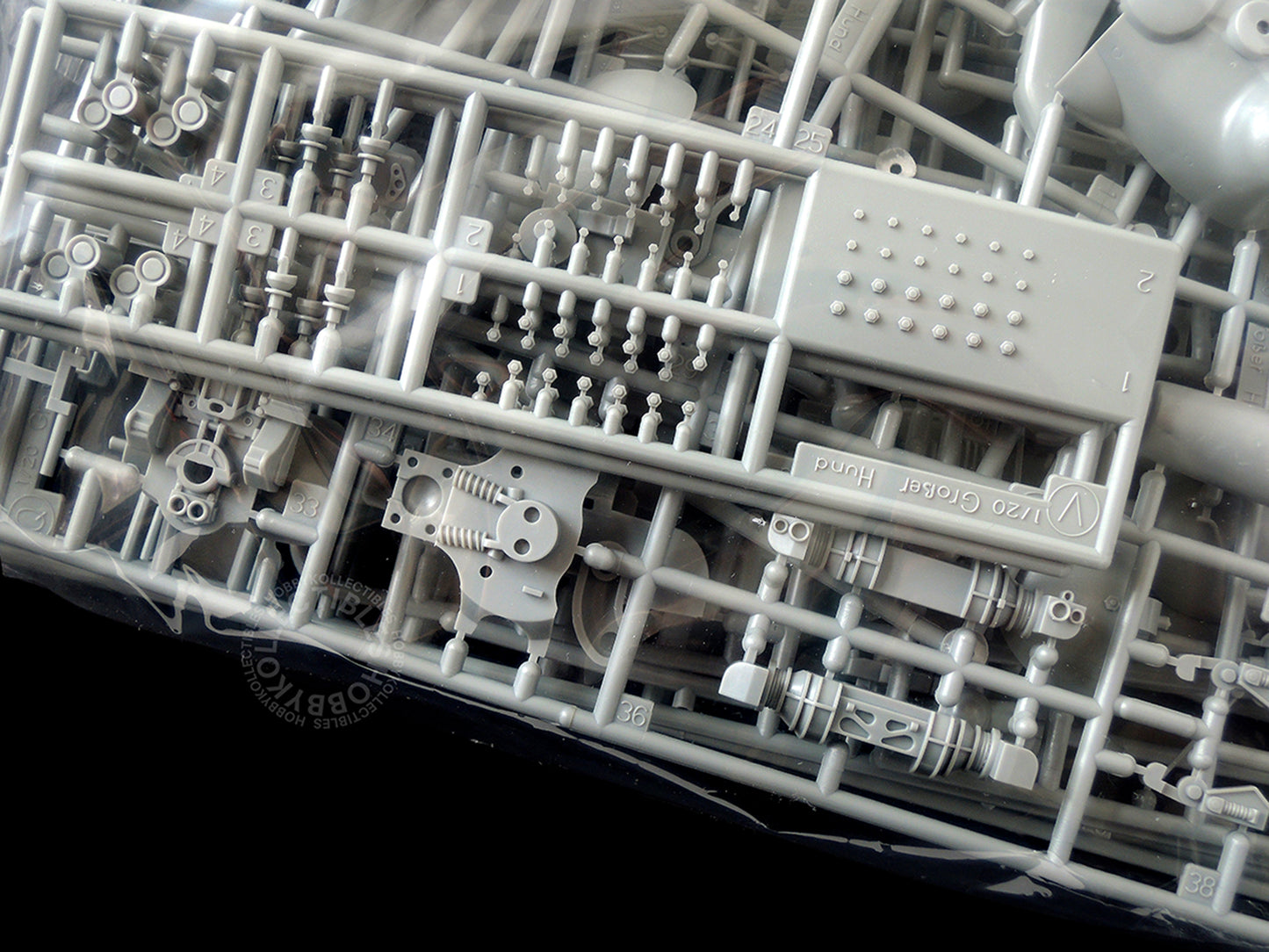 Hasegawa Ma.K SF3D 1/20 Großer Hund Ausf. K Kyklop #64106 Plastic Model Kit Maschinen Krieger