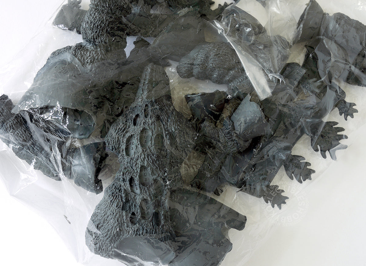 Kaiyodo 1/400 Godzilla "1991" Soft Vinyl Model Kit by Yuuji Sakai (This item can not ship to USA)