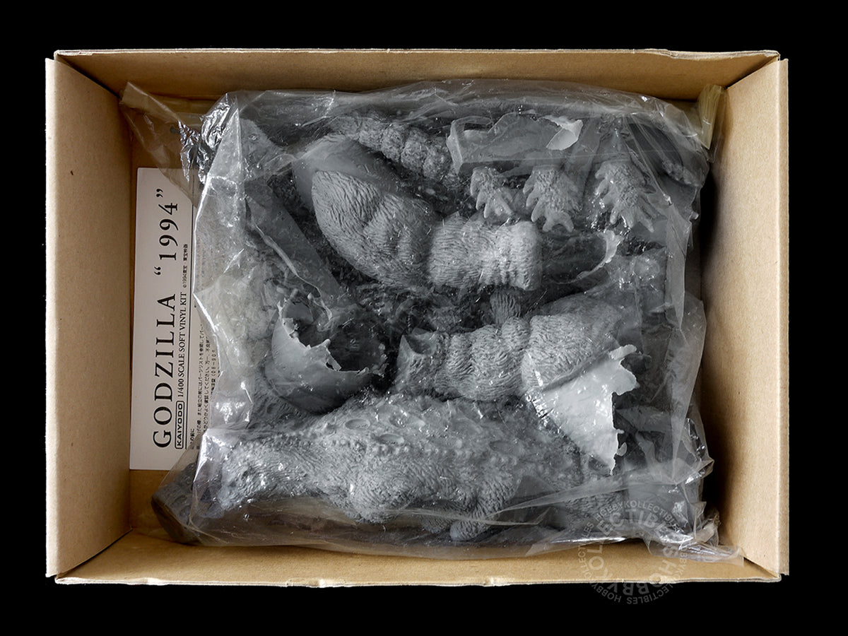 Kaiyodo 1/400 "Godzilla Vs Space Godzilla" 1994 Soft Vinyl Kit (This item can not ship to USA)
