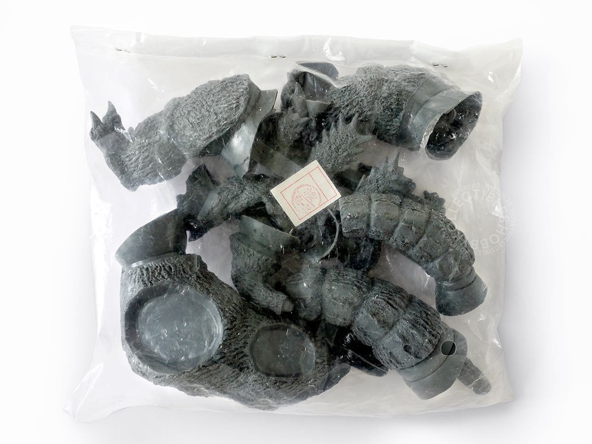 Kaiyodo 20cm "Godzilla Against Mothra" 1994 Soft Vinyl Kit by Sakai Yuuji (This item can not ship to USA)