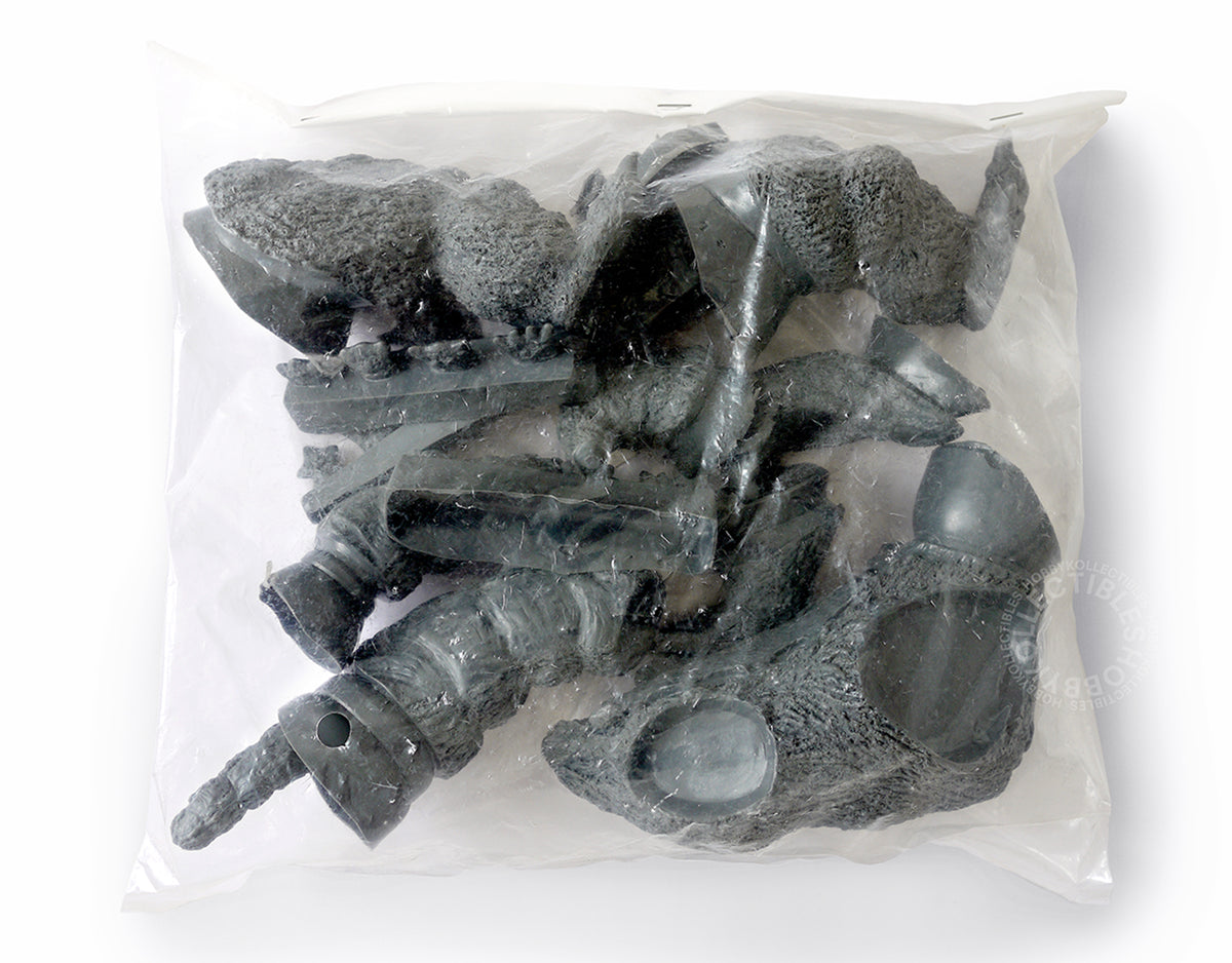 Kaiyodo 20cm "Godzilla Against Mothra" 1994 Soft Vinyl Kit by Sakai Yuuji (This item can not ship to USA)